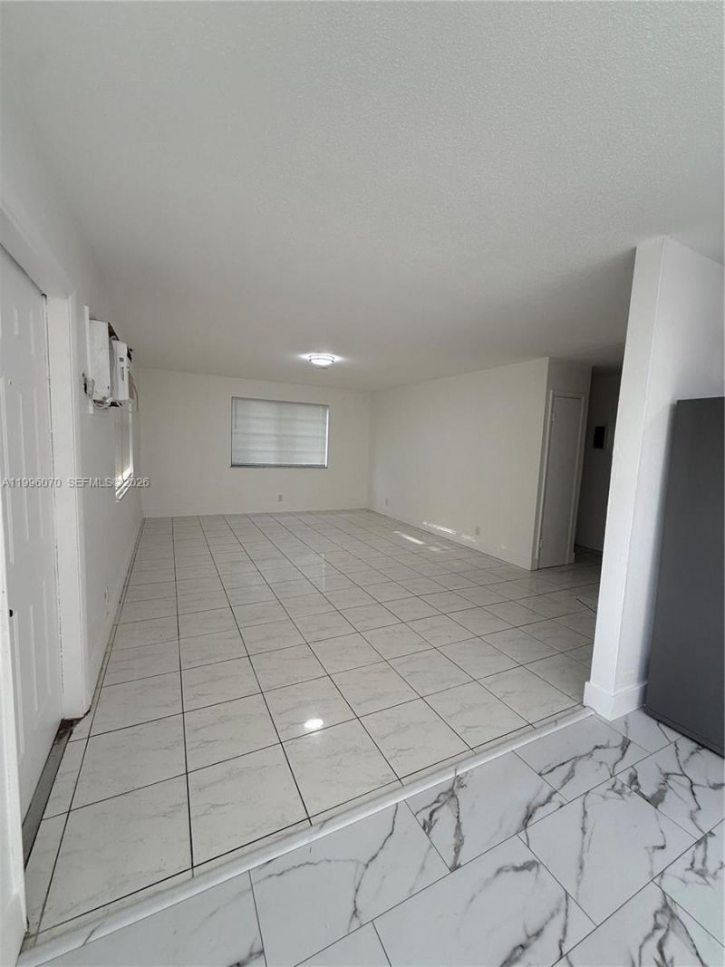 6071 SW 33rd St, Unit 4, Miramar, FL 33023 Photo