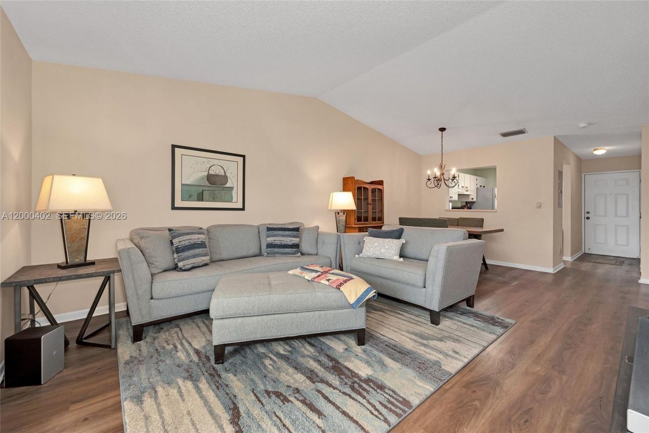 9449 Boca Cove Cir, Unit 911, Boca Raton, FL 33428 Photo