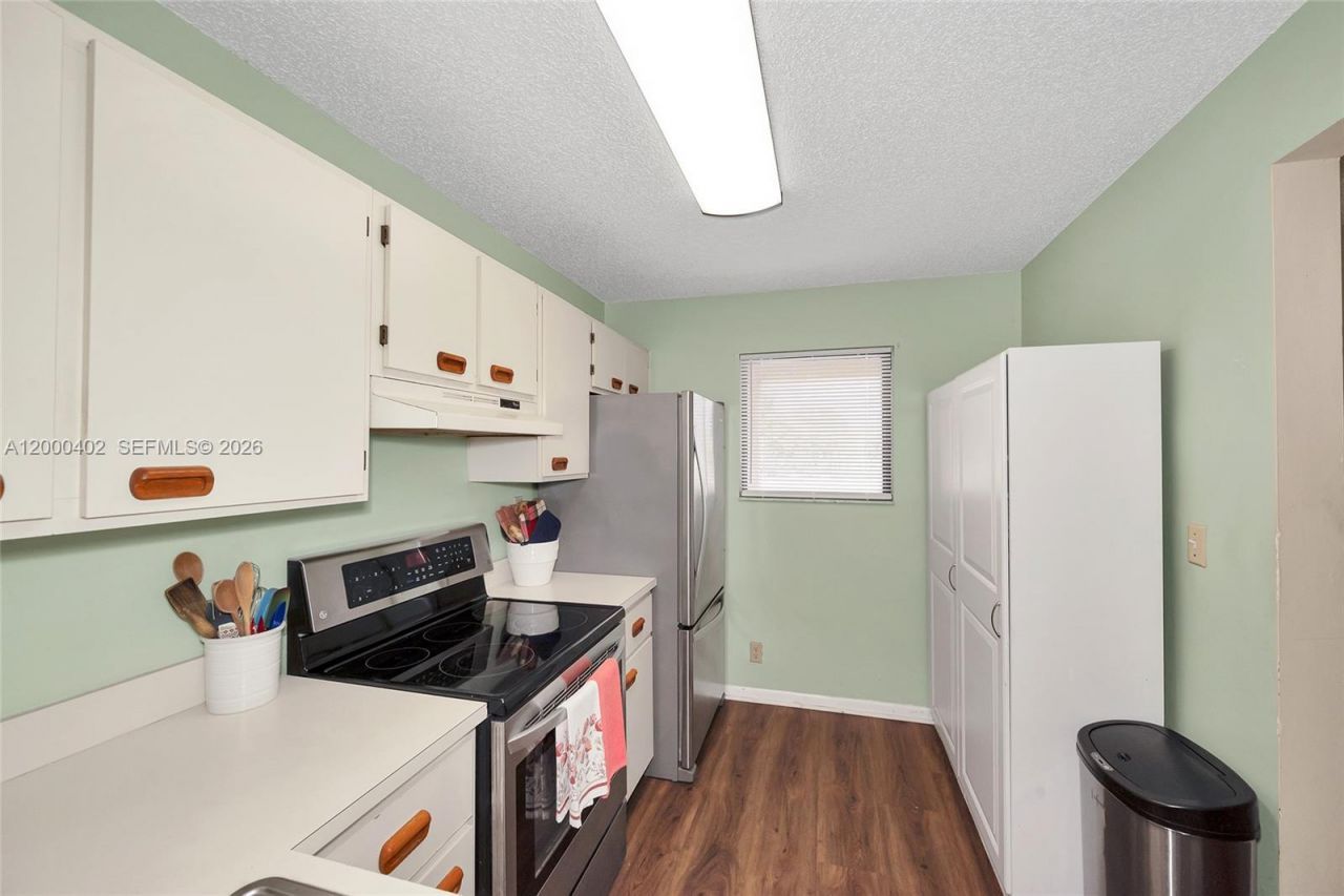 9449 Boca Cove Cir, Unit 911, Boca Raton, FL 33428 Photo