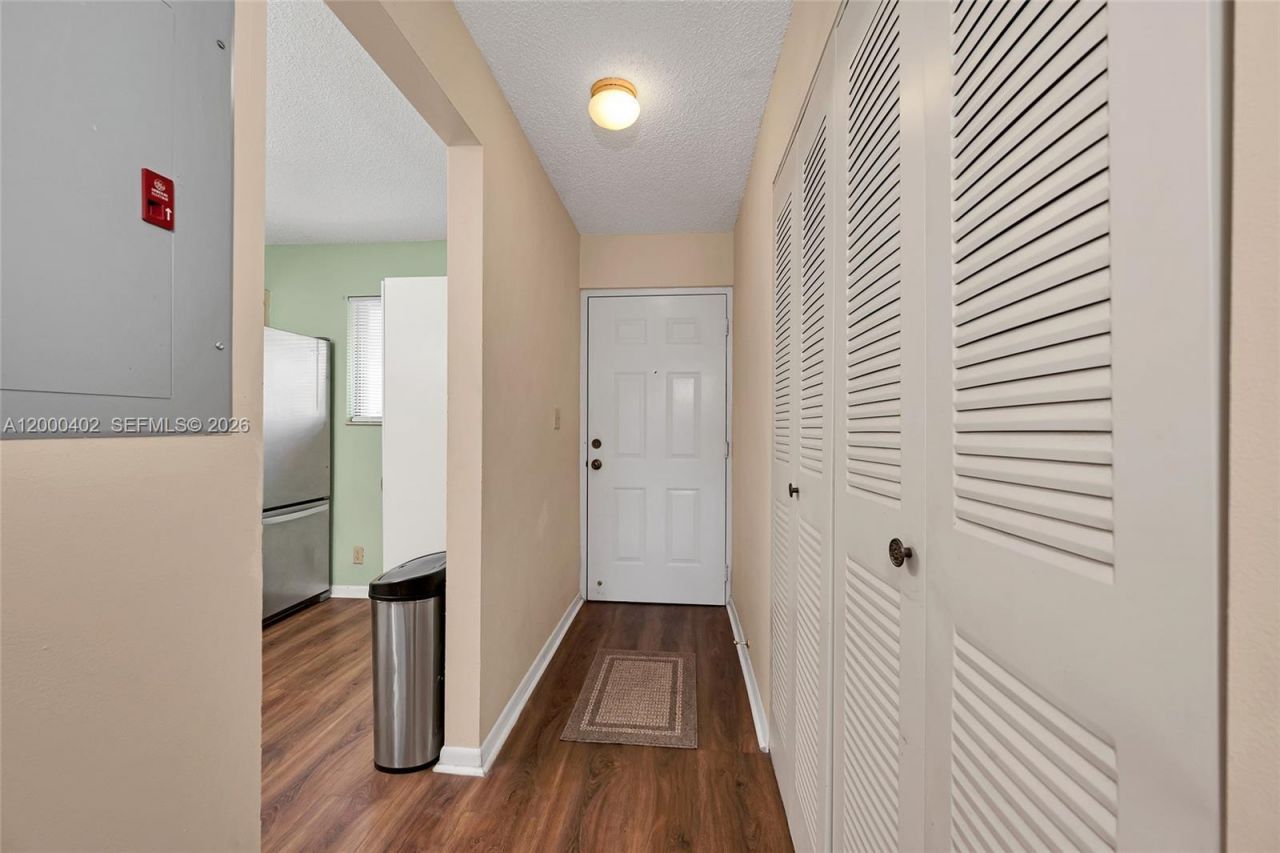 9449 Boca Cove Cir, Unit 911, Boca Raton, FL 33428 Photo