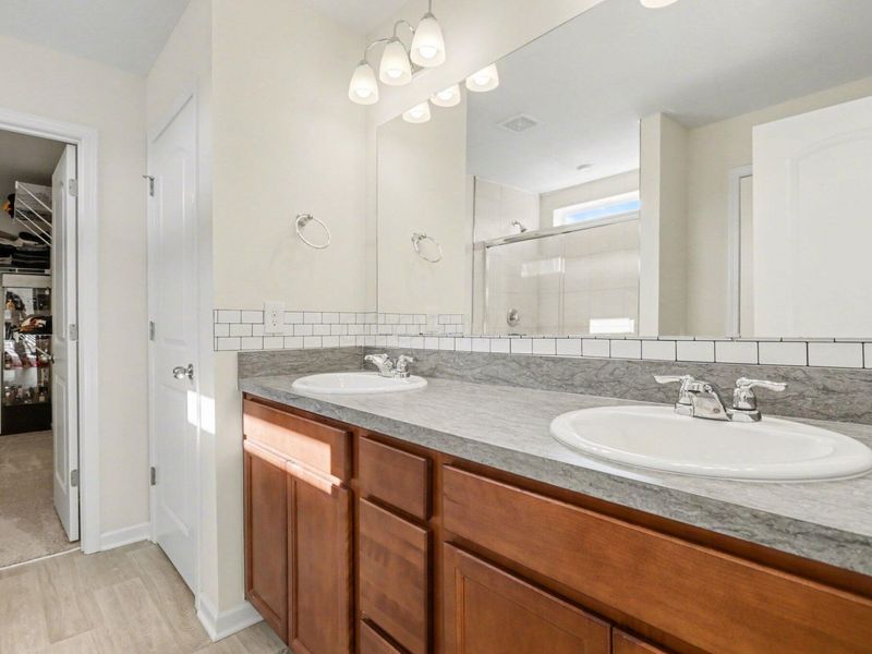 1904 Pomodoro Drive, Hilliard, OH 43026 Photo 21