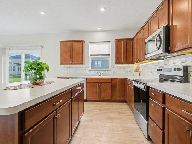 1904 Pomodoro Drive, Hilliard, OH 43026 Photo 9