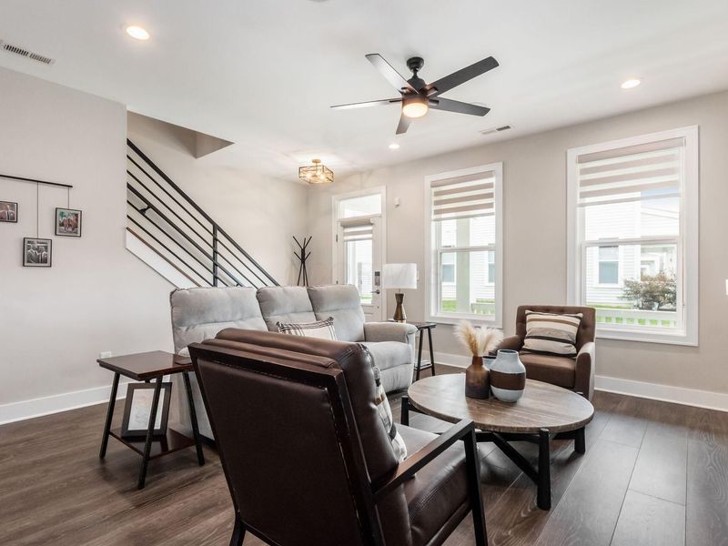 1232 N Grant Avenue, Unit P, Columbus, OH 43201 Photo 11