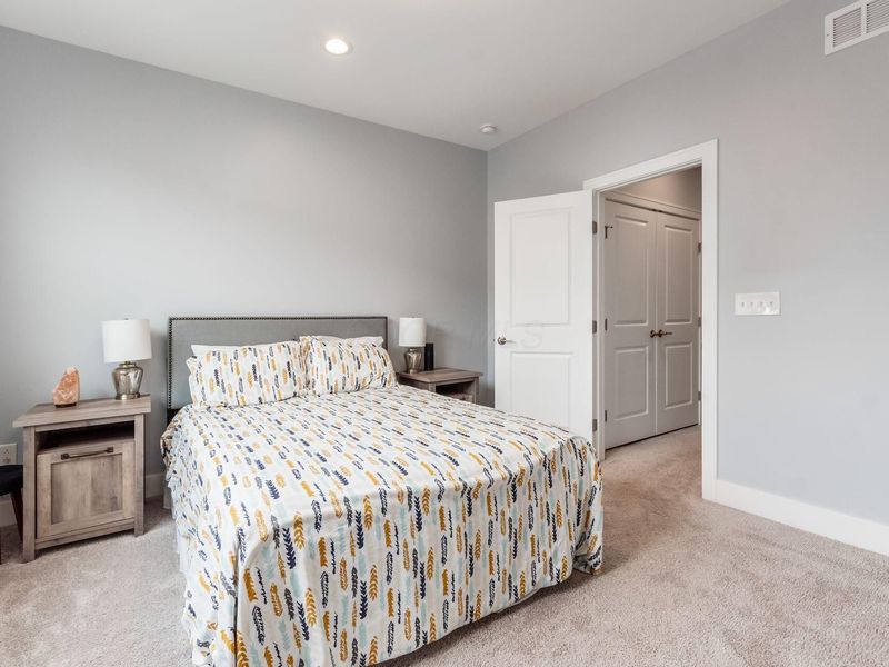 1232 N Grant Avenue, Unit P, Columbus, OH 43201 Photo 29