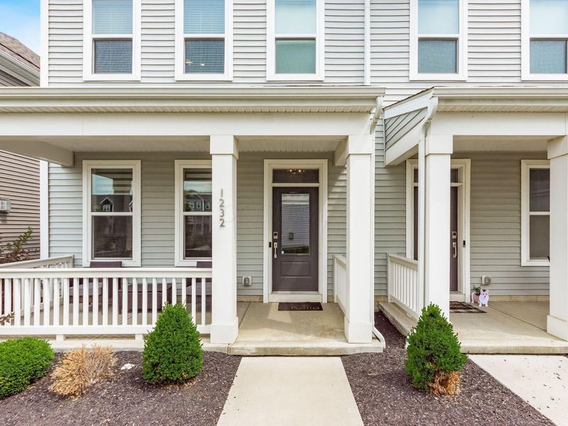 1232 N Grant Avenue, Unit P, Columbus, OH 43201 Photo 3