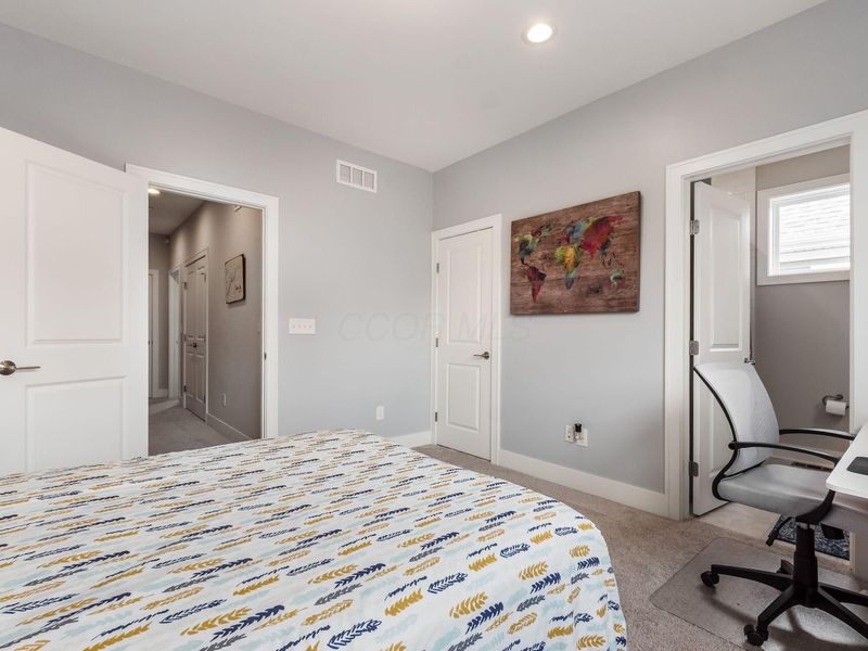 1232 N Grant Avenue, Unit P, Columbus, OH 43201 Photo 30