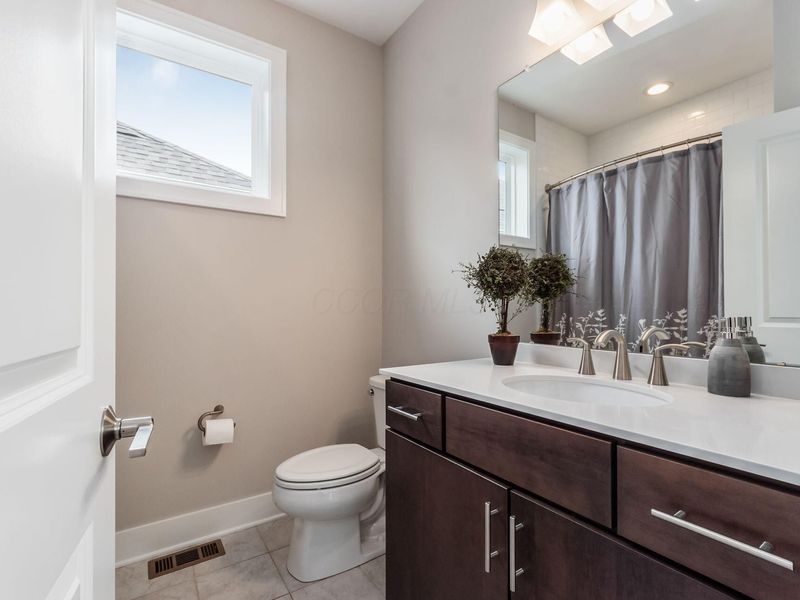 1232 N Grant Avenue, Unit P, Columbus, OH 43201 Photo 31