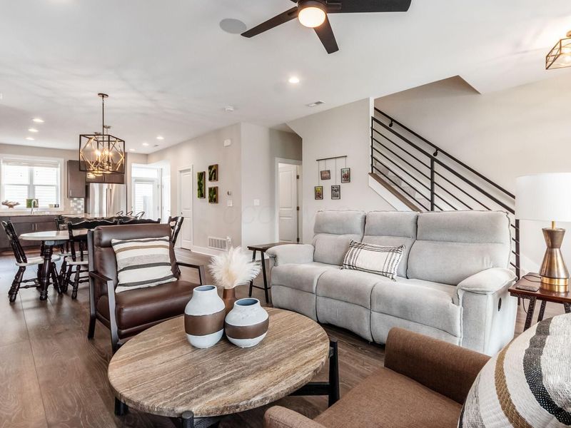 1232 N Grant Avenue, Unit P, Columbus, OH 43201 Photo 7