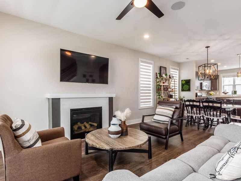 1232 N Grant Avenue, Unit P, Columbus, OH 43201 Photo 8