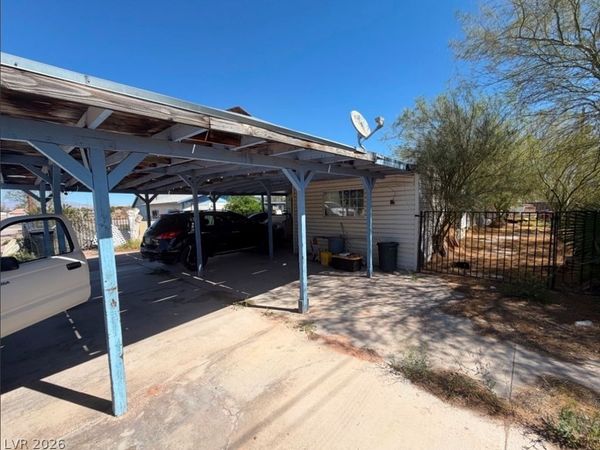150 Harris Street , Overton, NV 89040