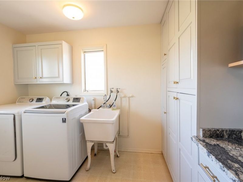 25510 Bryden Road, Beachwood, OH 44122 Photo 11