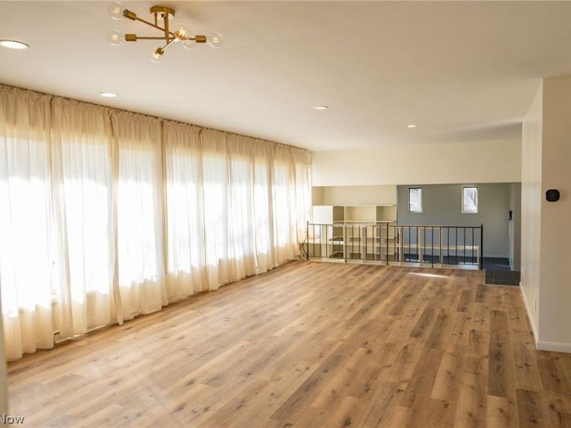 25510 Bryden Road, Beachwood, OH 44122 Photo 12