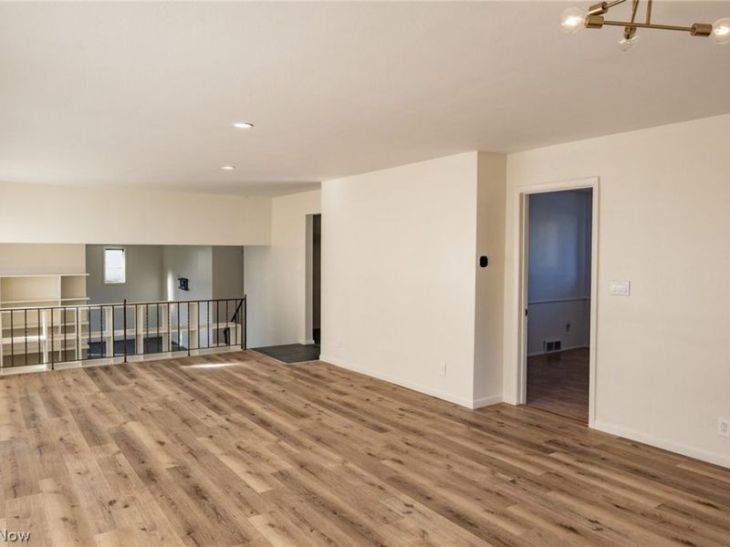 25510 Bryden Road, Beachwood, OH 44122 Photo 14