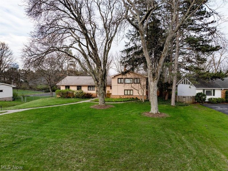 25510 Bryden Road, Beachwood, OH 44122 Photo 40