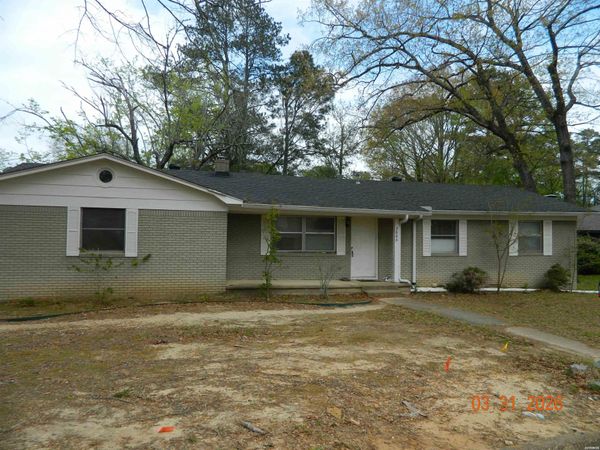 2606 LYNWOOD Drive, Arkadelphia, AR