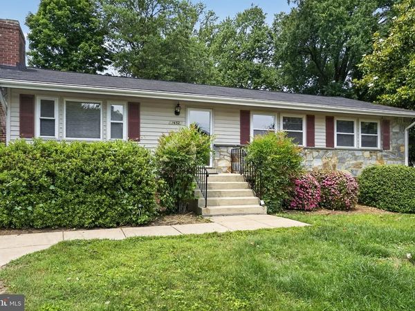 1452 DEWBERRY COURT, MCLEAN, VA 22101