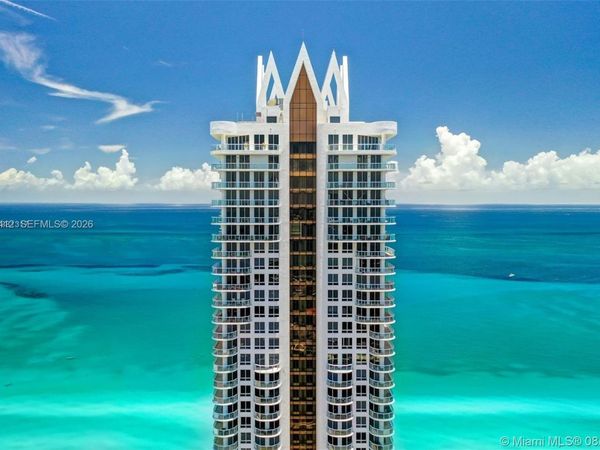 6365 Collins Ave, Unit 3602, Miami Beach, FL 33141