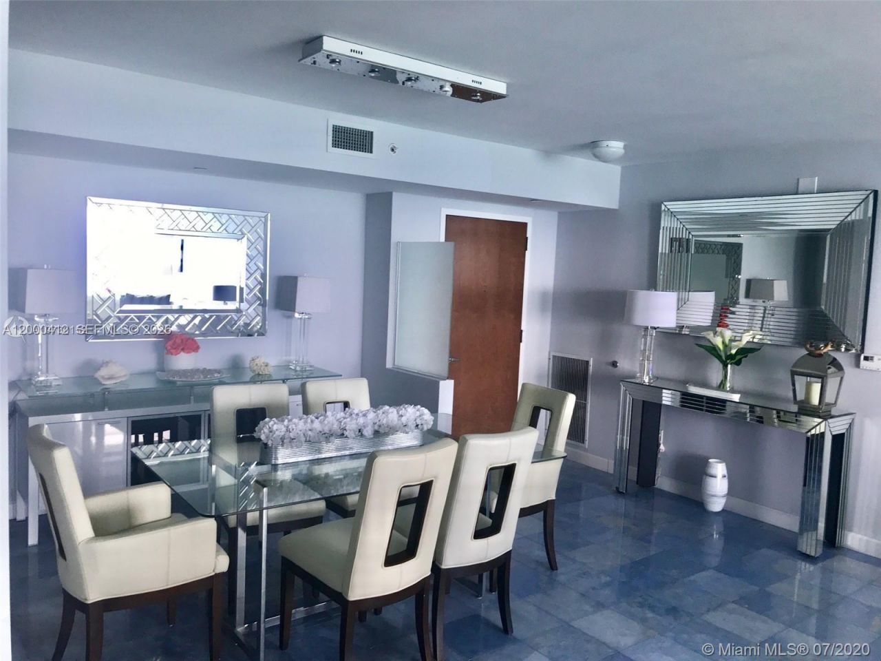 6365 Collins Ave, Unit 3602, Miami Beach, FL 33141 Photo