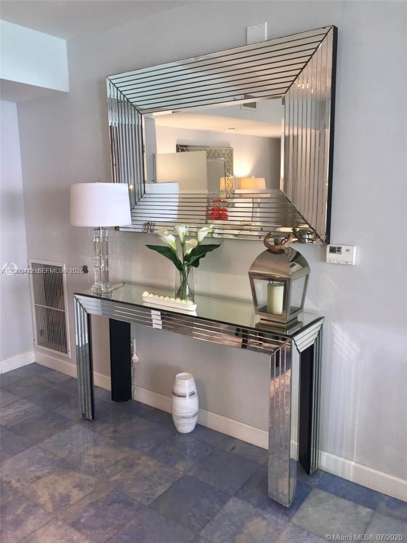 6365 Collins Ave, Unit 3602, Miami Beach, FL 33141 Photo