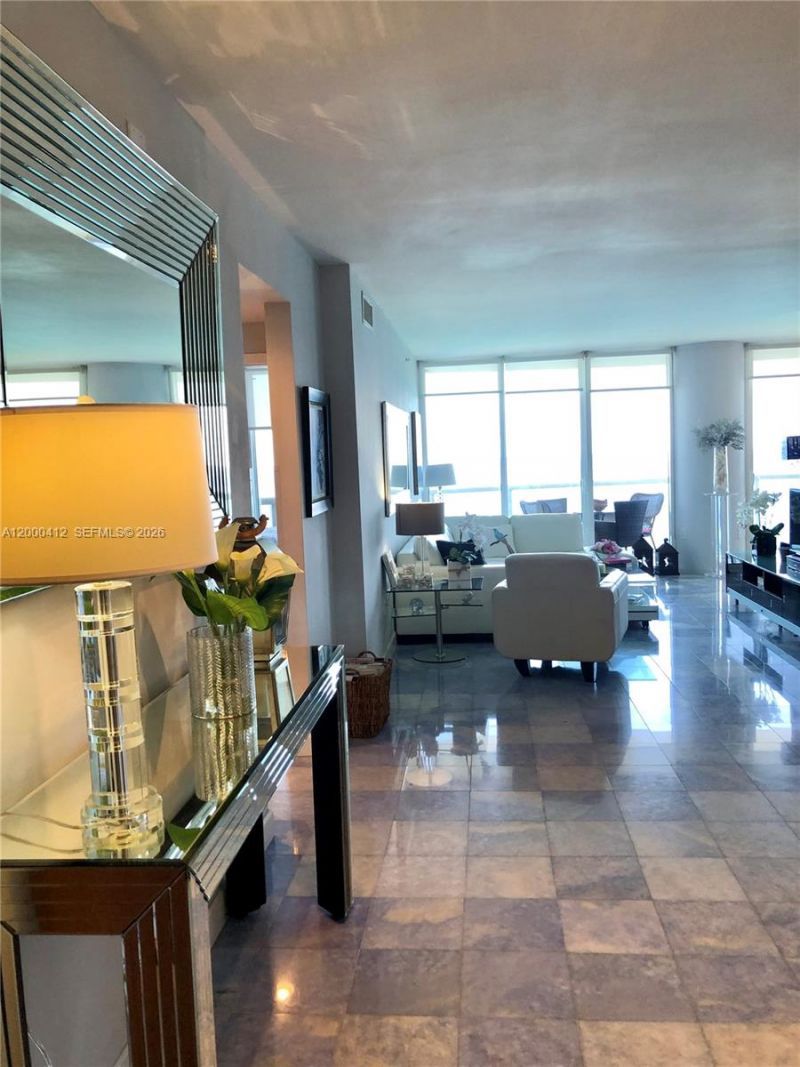 6365 Collins Ave, Unit 3602, Miami Beach, FL 33141 Photo