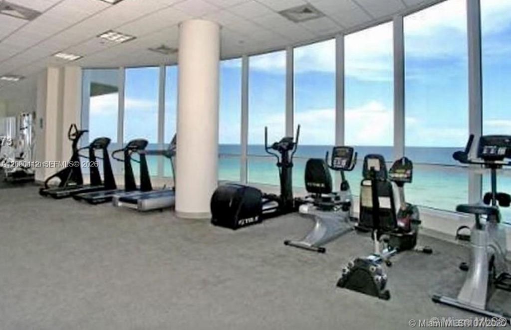 6365 Collins Ave, Unit 3602, Miami Beach, FL 33141 Photo