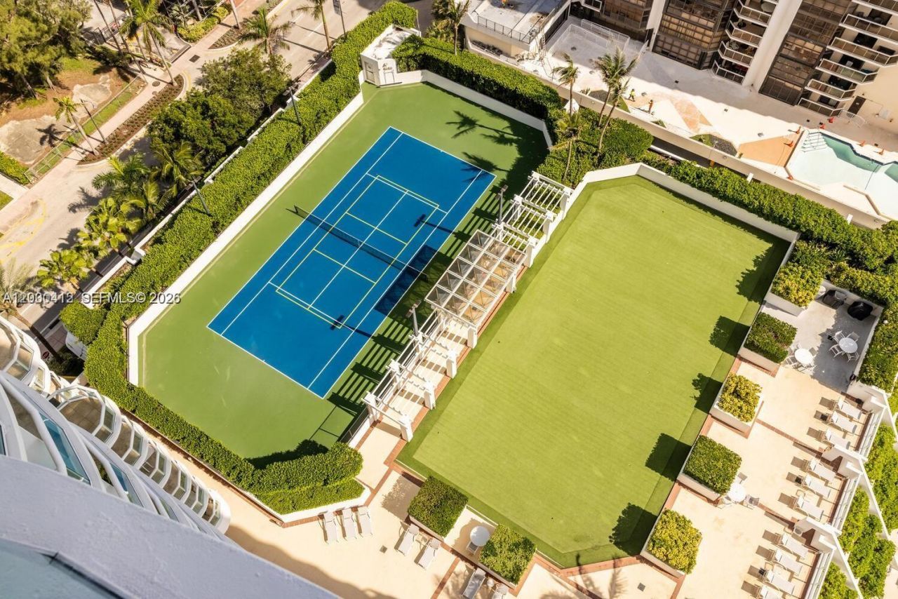 6365 Collins Ave, Unit 3602, Miami Beach, FL 33141 Photo