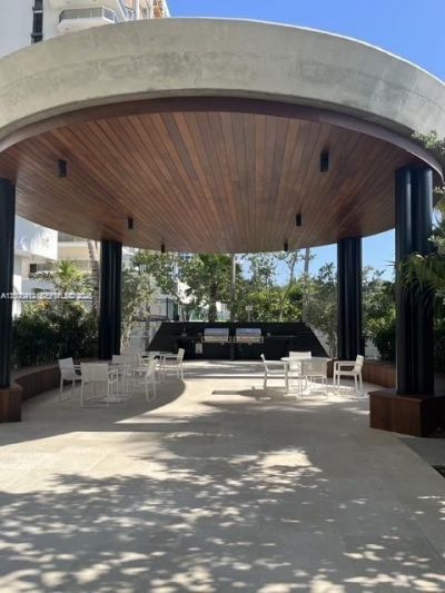 6365 Collins Ave, Unit 3602, Miami Beach, FL 33141 Photo