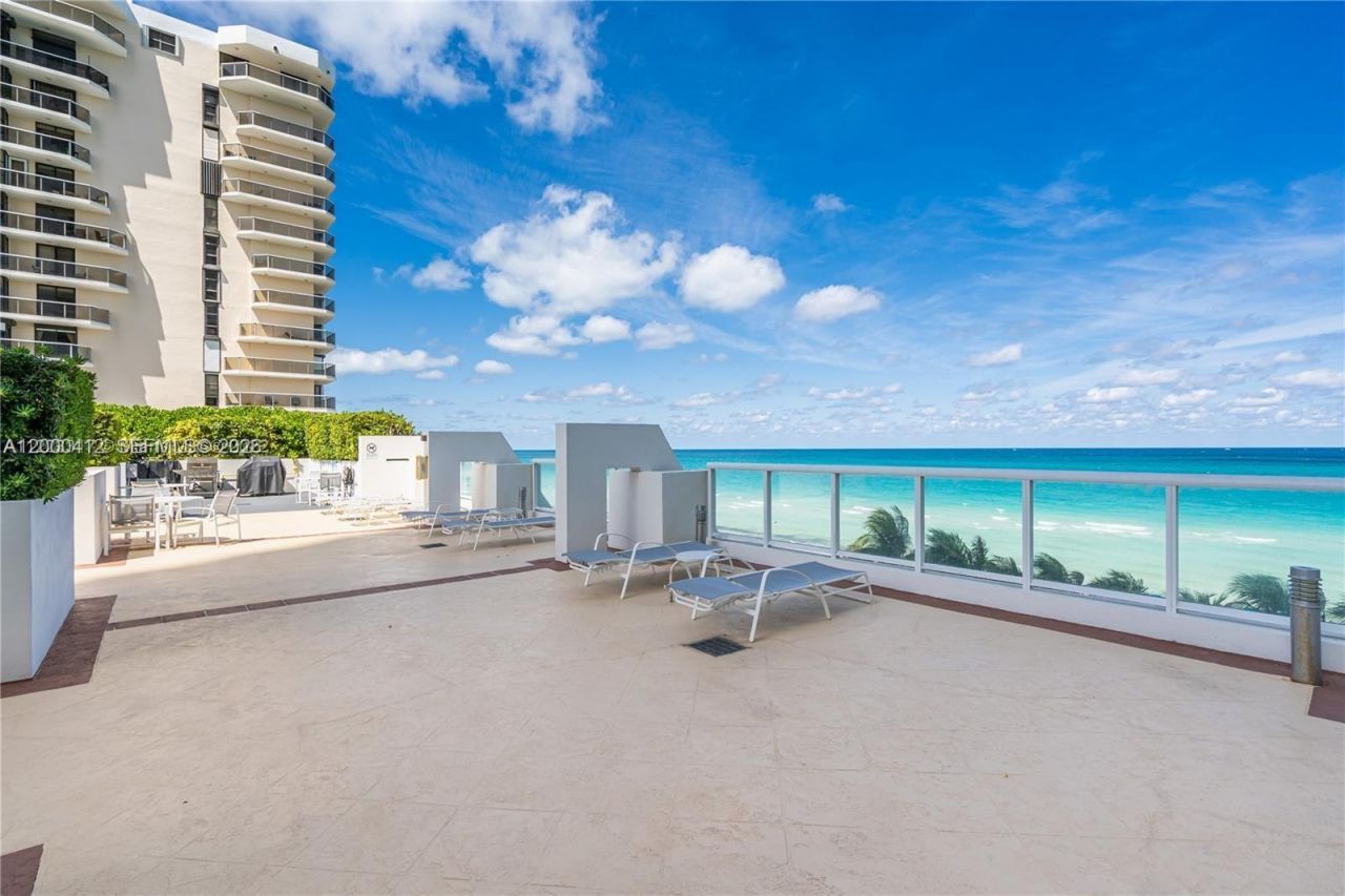 6365 Collins Ave, Unit 3602, Miami Beach, FL 33141 Photo