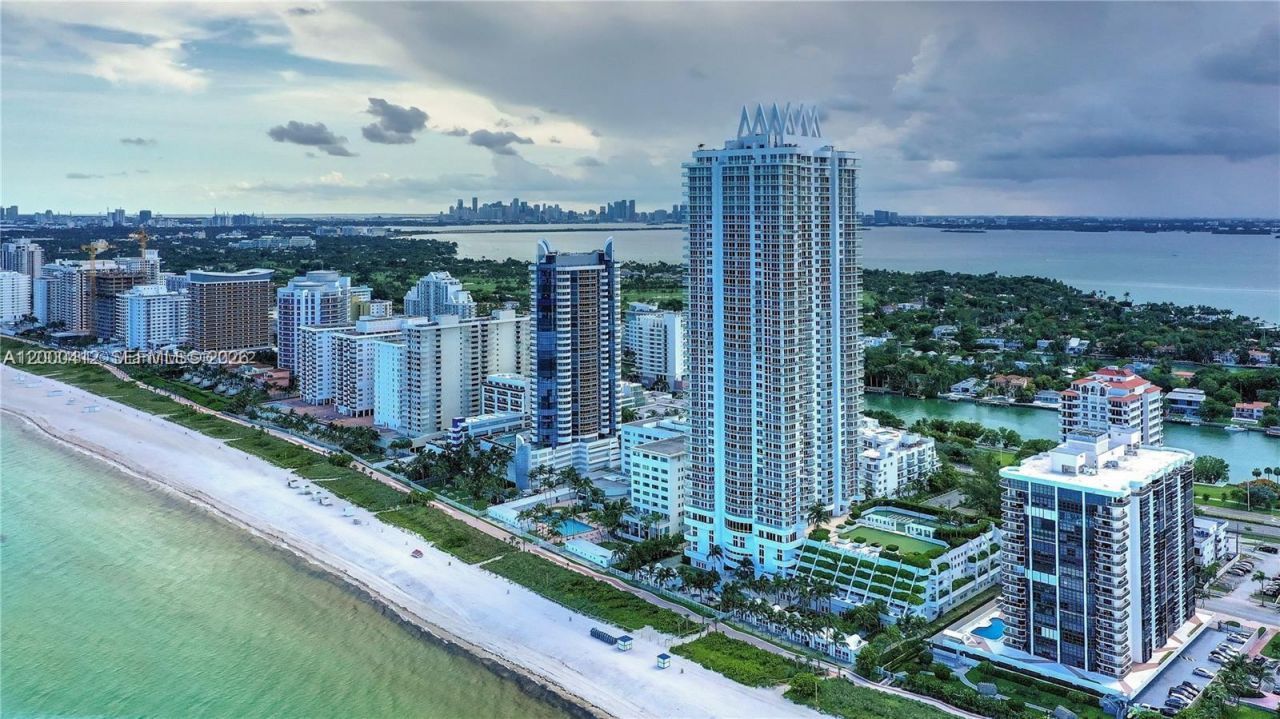 6365 Collins Ave, Unit 3602, Miami Beach, FL 33141 Photo
