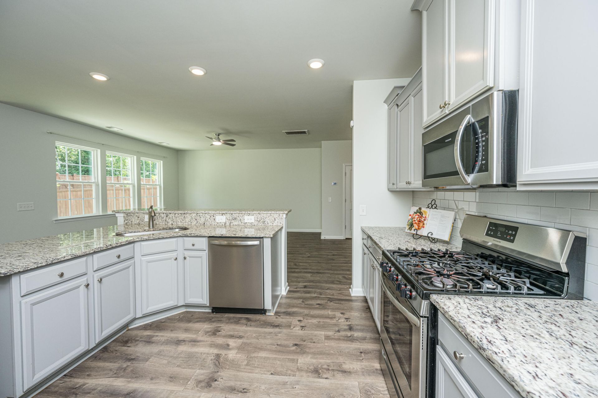 5187 Preserve Boulevard Photo 17