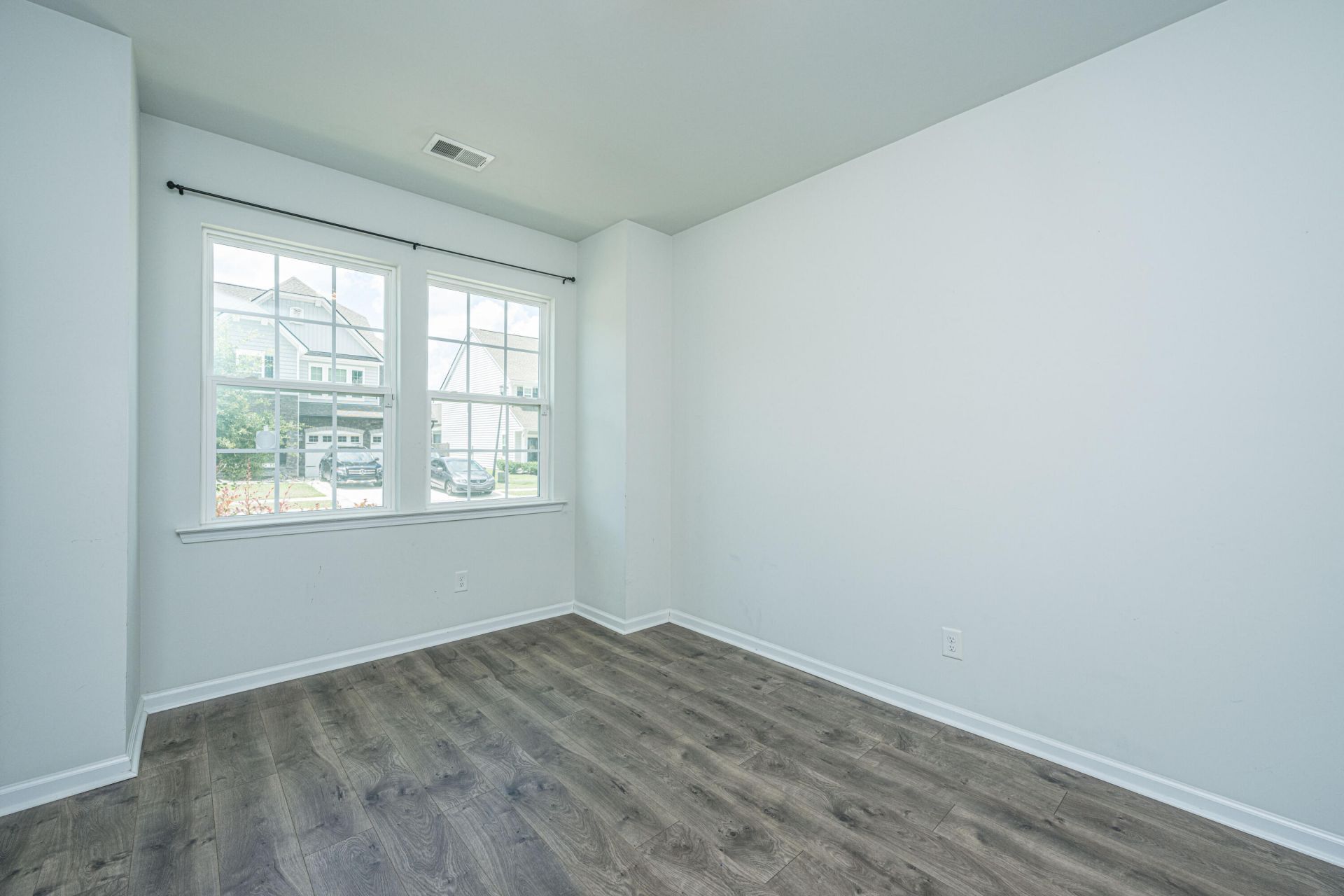 5187 Preserve Boulevard Photo 4