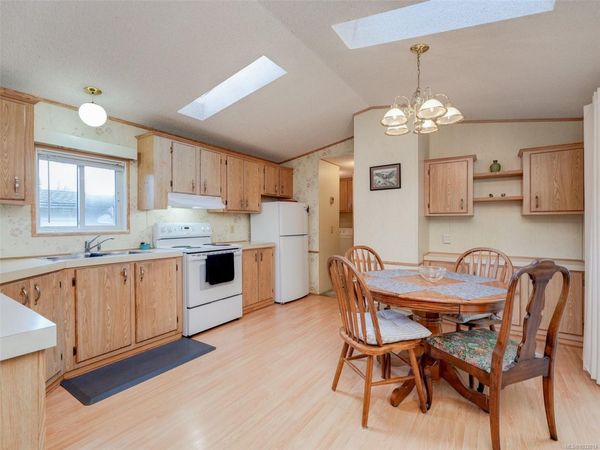 2779 Stautw Rd, Unit 220, Central Saanich, BC V8M 2C8