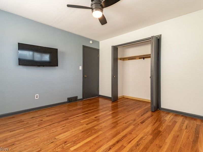 1726 Braeburn Park Drive, Euclid, OH 44117 Photo 12