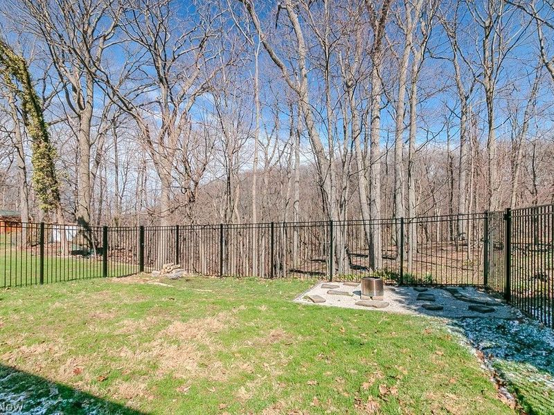 1726 Braeburn Park Drive, Euclid, OH 44117 Photo 36