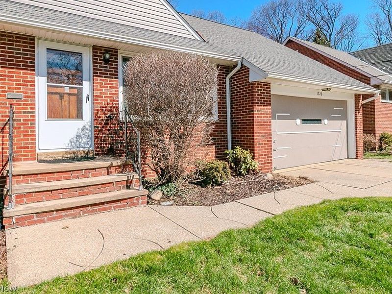 1726 Braeburn Park Drive, Euclid, OH 44117 Photo 40