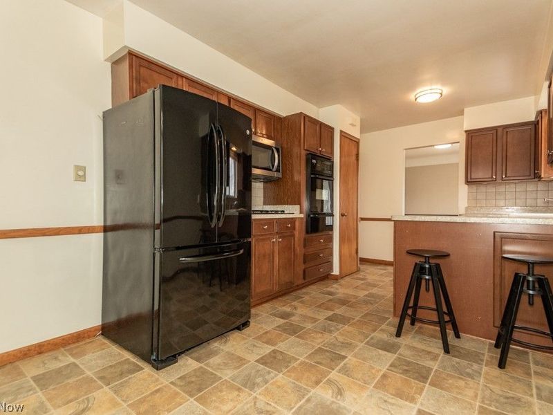 1726 Braeburn Park Drive, Euclid, OH 44117 Photo 7