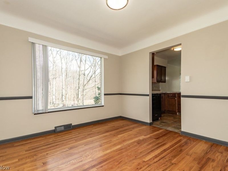 1726 Braeburn Park Drive, Euclid, OH 44117 Photo 9