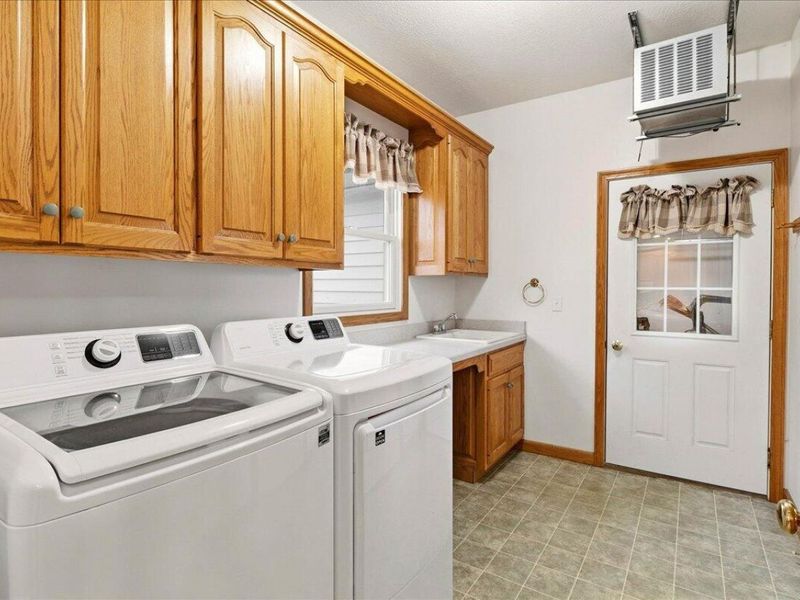 7969 Township Road 166, West Liberty, OH 43357 Photo 29