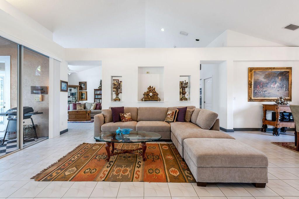 7828 Dorchester Road, Boynton Beach, FL 33472 Photo