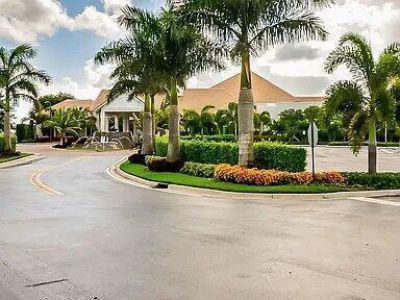 7828 Dorchester Road, Boynton Beach, FL 33472 Photo