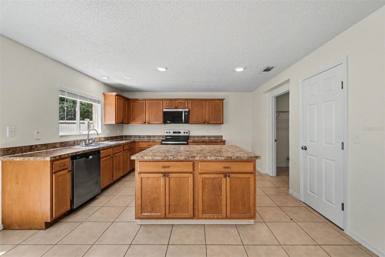 16832 Gold Star Court , Clermont, FL 34714 Photo