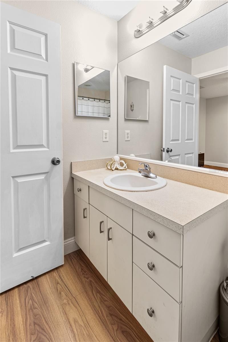 2209 Pleasure Run Drive, Ruskin, FL 33570 Photo