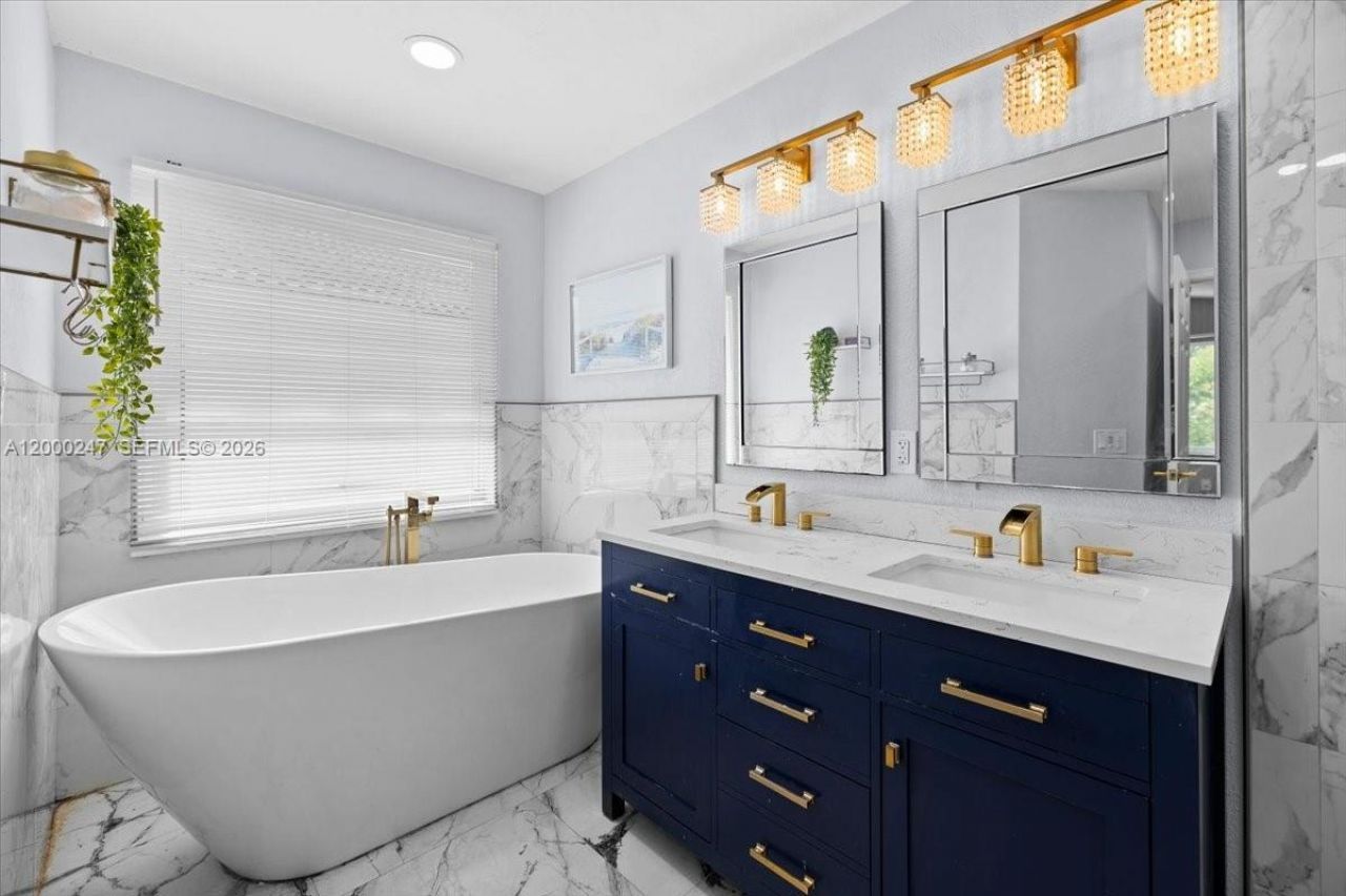 15385 SW 51st St, Davie, FL 33331 Photo