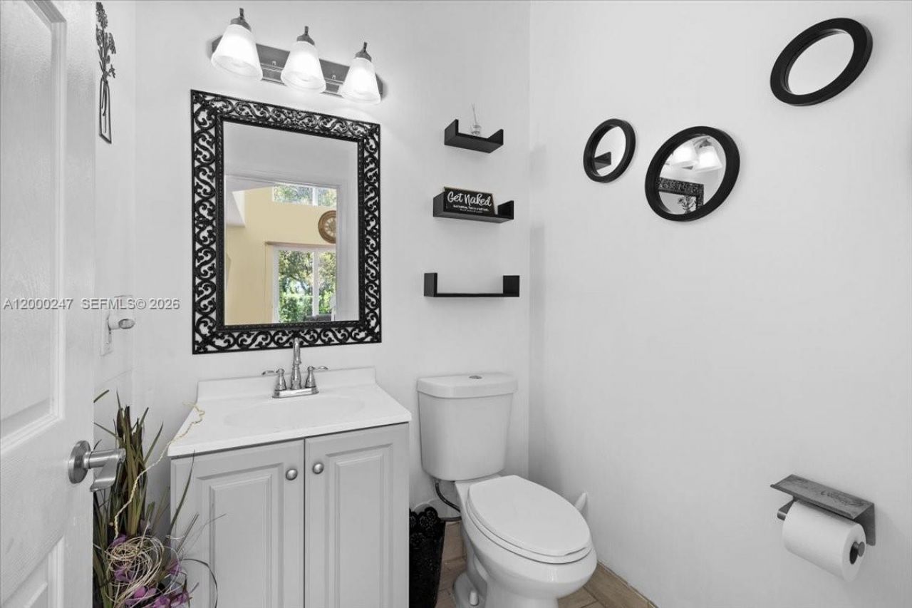 15385 SW 51st St, Davie, FL 33331 Photo