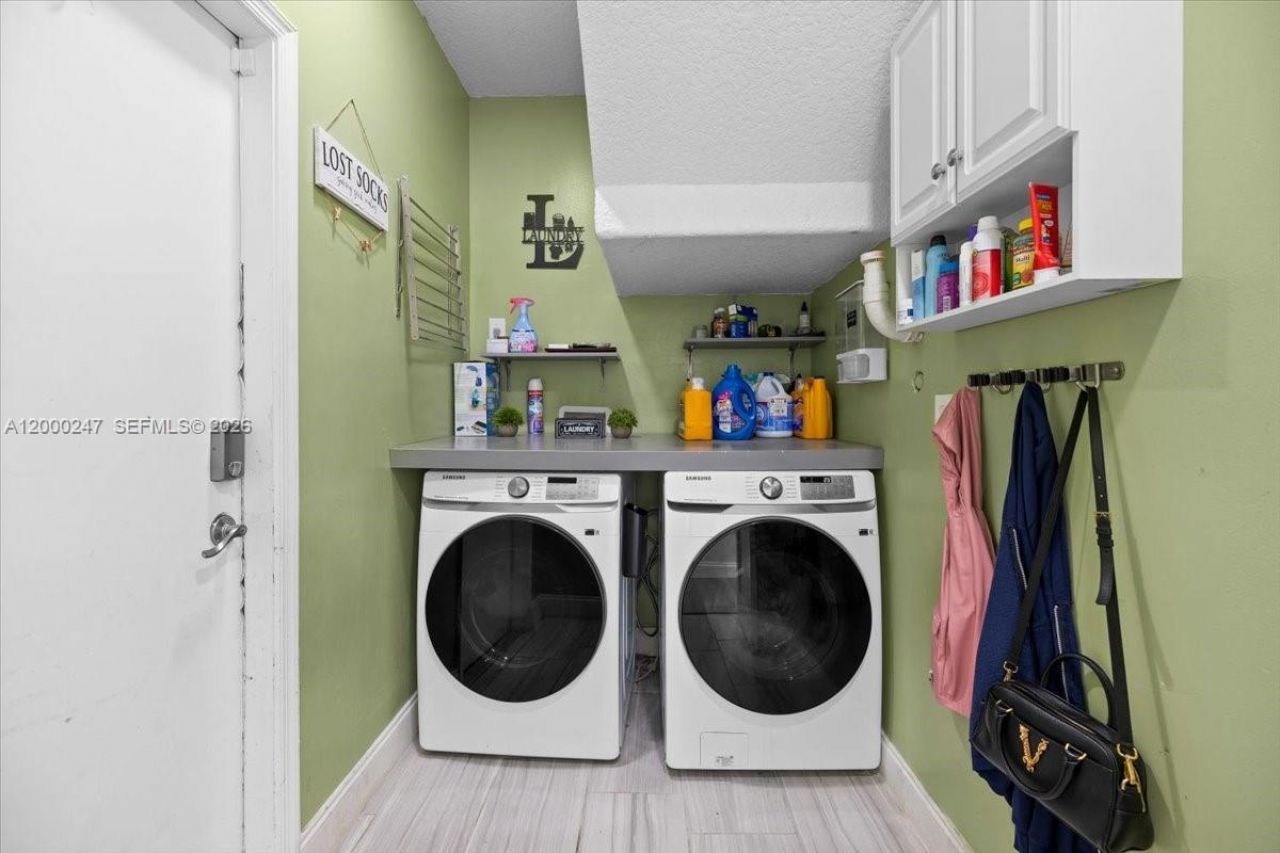 15385 SW 51st St, Davie, FL 33331 Photo