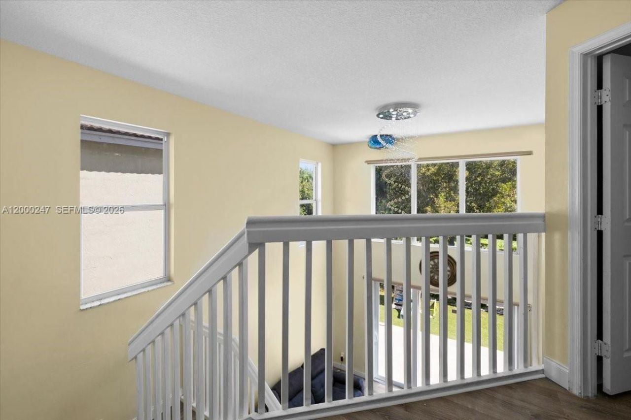 15385 SW 51st St, Davie, FL 33331 Photo