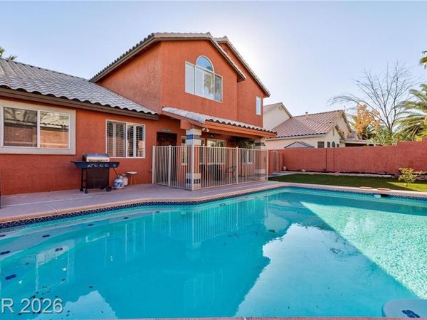 9896 Masked Duck Avenue, Las Vegas, NV 89117