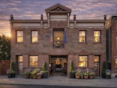 2204 MOUNT VERNON STREET, PHILADELPHIA, PA 19130