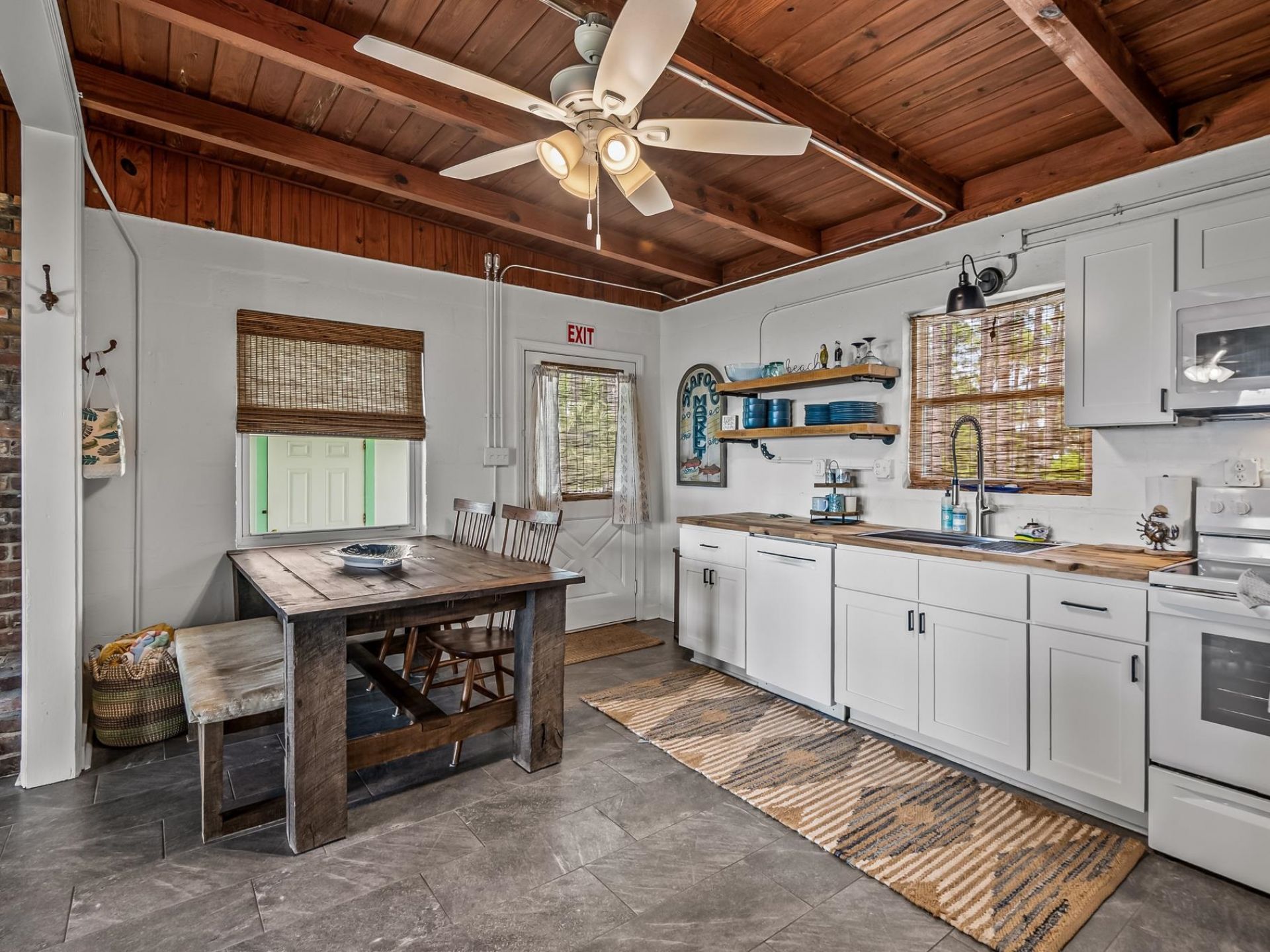 2669 Surf Road, Ochlockonee Bay, FL 32346 Photo