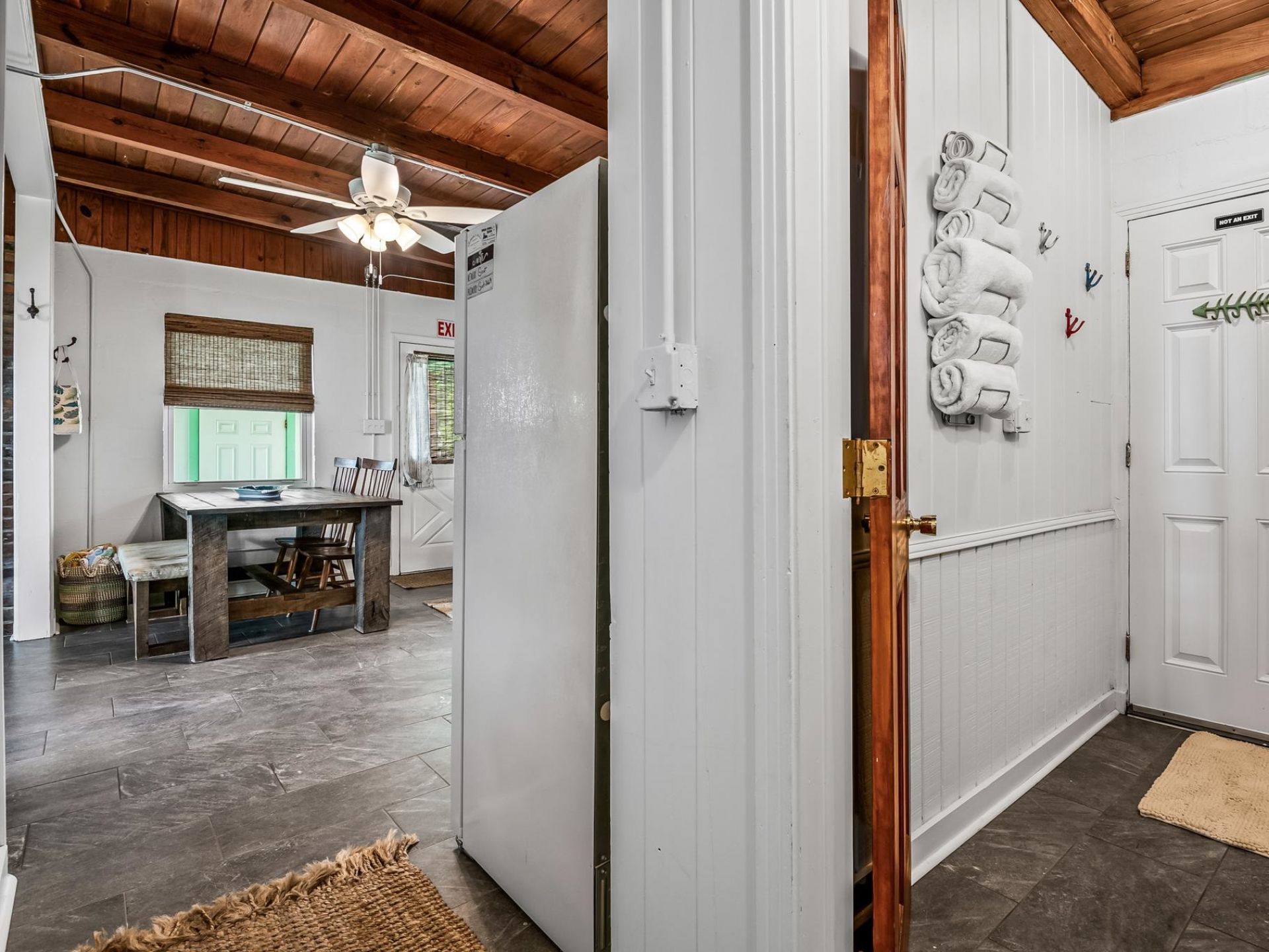 2669 Surf Road, Ochlockonee Bay, FL 32346 Photo